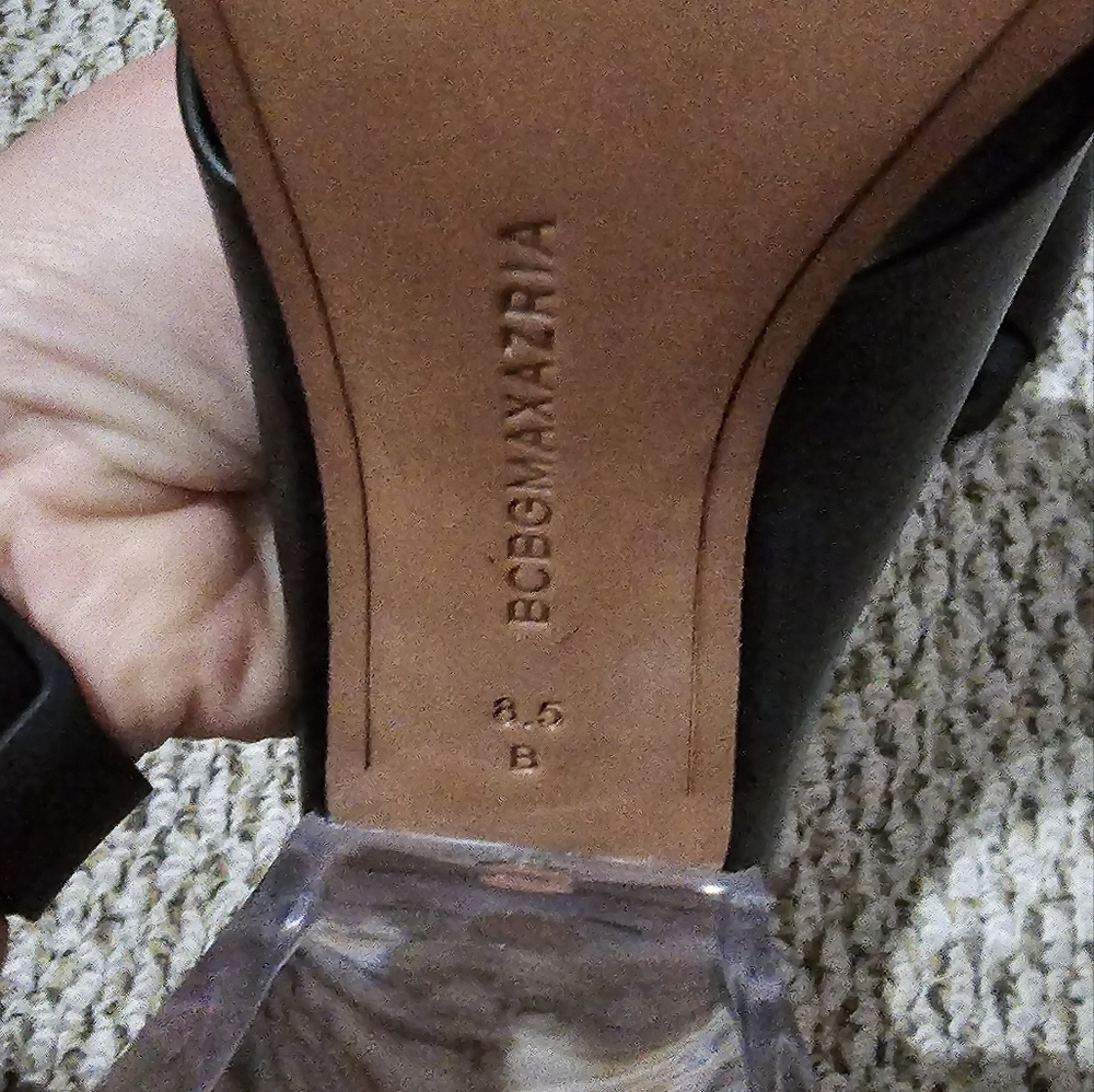 Sandals - Picture 5 of 5